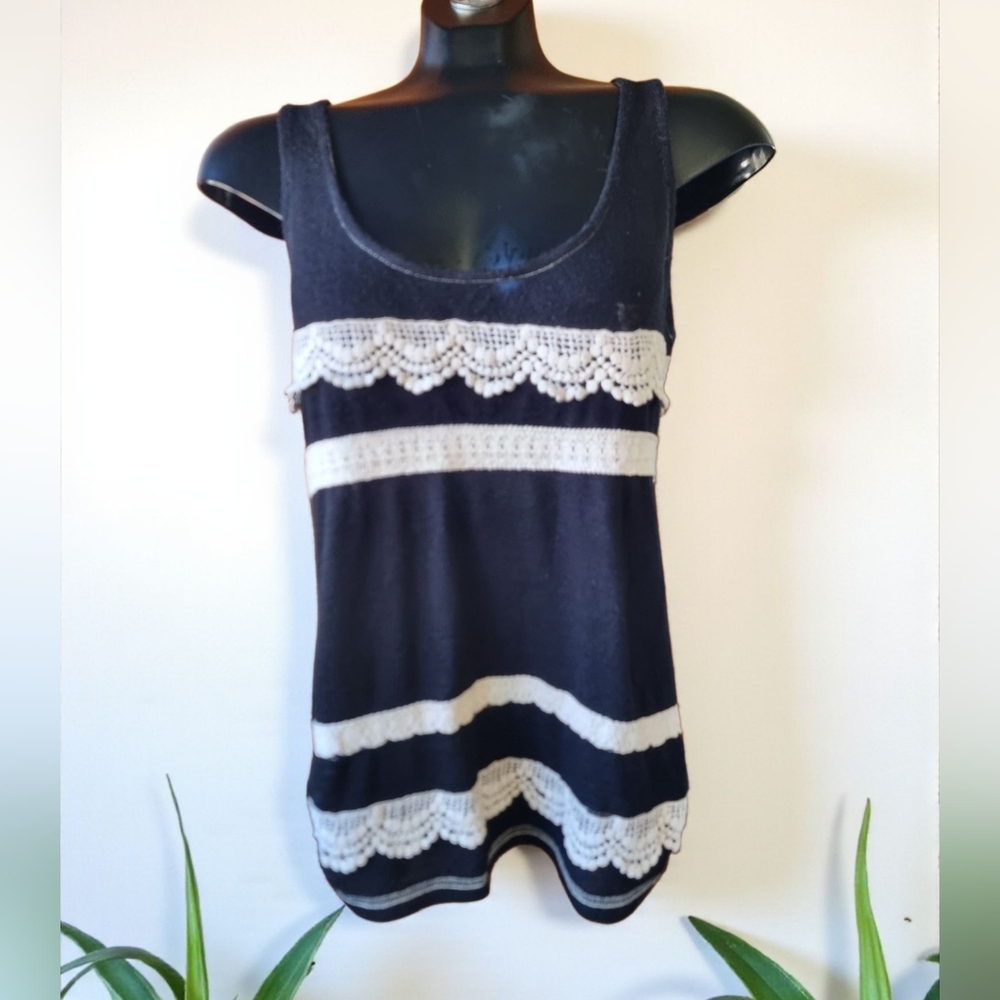Olivia Moon Elegant Black and Cream Crochet Lace Trim Tank Top